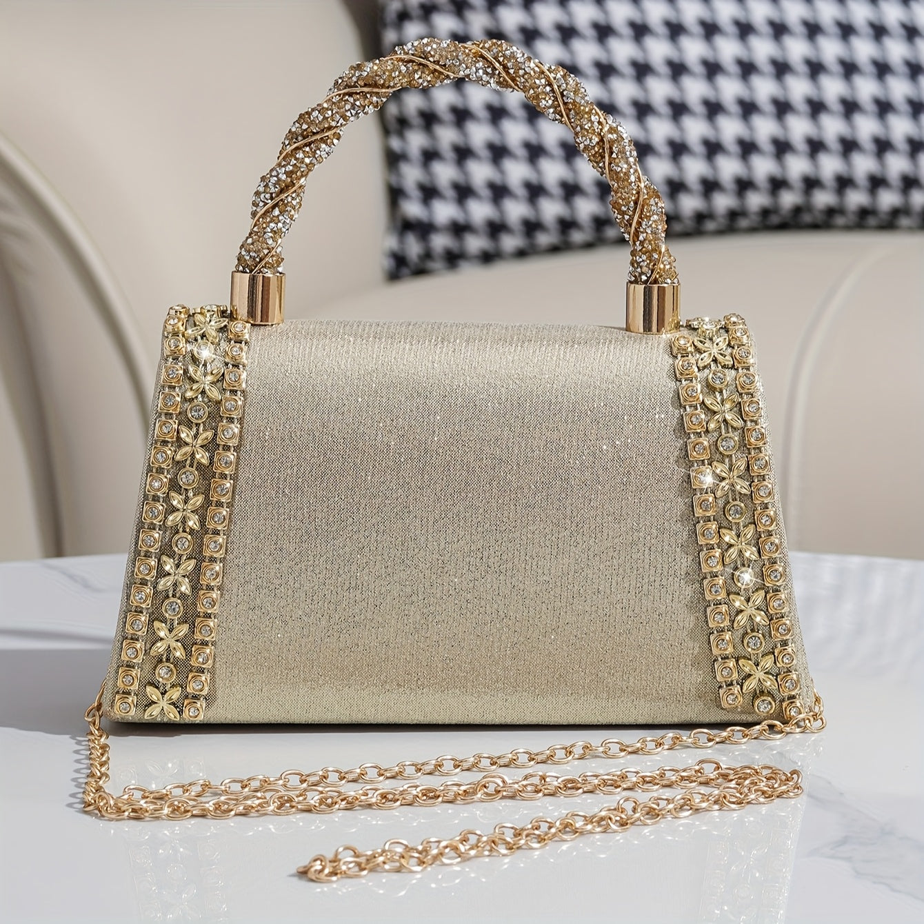 Glam Handbag with ic Closure Lemon House